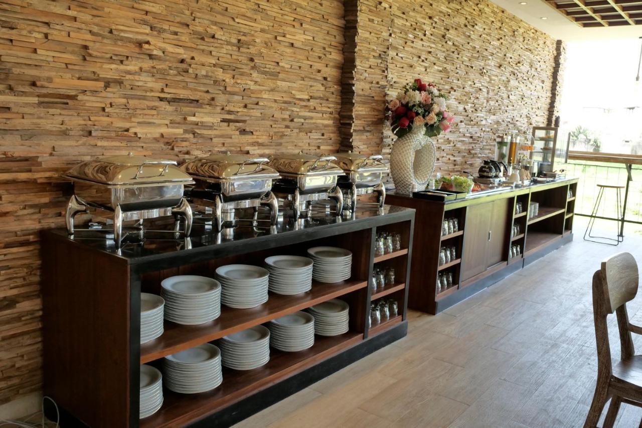 Tirtha Khayangan Hotel Canggu Екстериор снимка