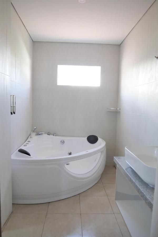 Tirtha Khayangan Hotel Canggu Екстериор снимка